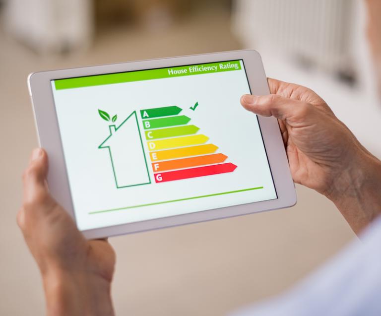 Tablette présentant un DPE