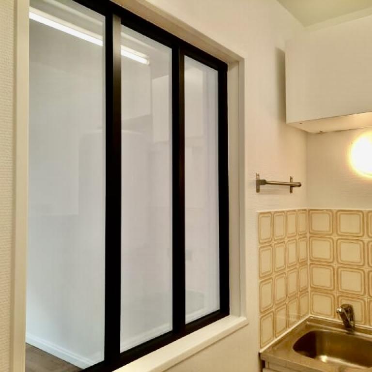 Boulogne Billancourt, Studio 23,11m² refait neuf avec PARKING