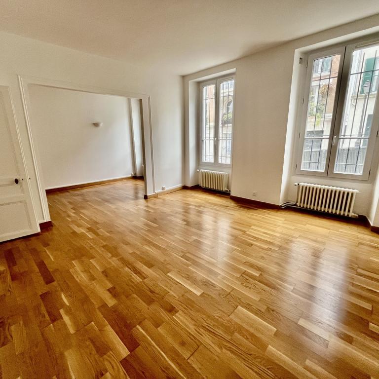 A LOUER 3 PIECES 60m²  MONTMARTRE 