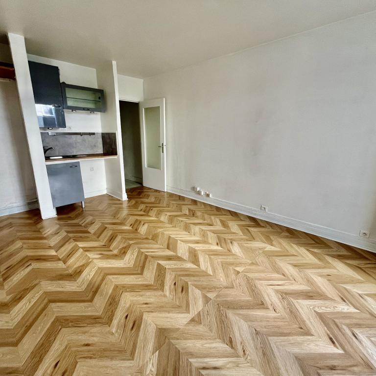 A LOUER STUDIO 23m² PARIS XIVème BALCON 