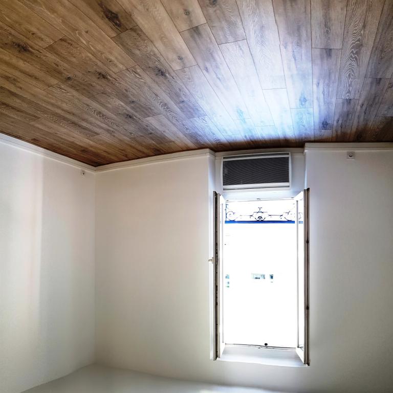 A LOUER 2 Pièces 30.40m² 92120 MONTROUGE