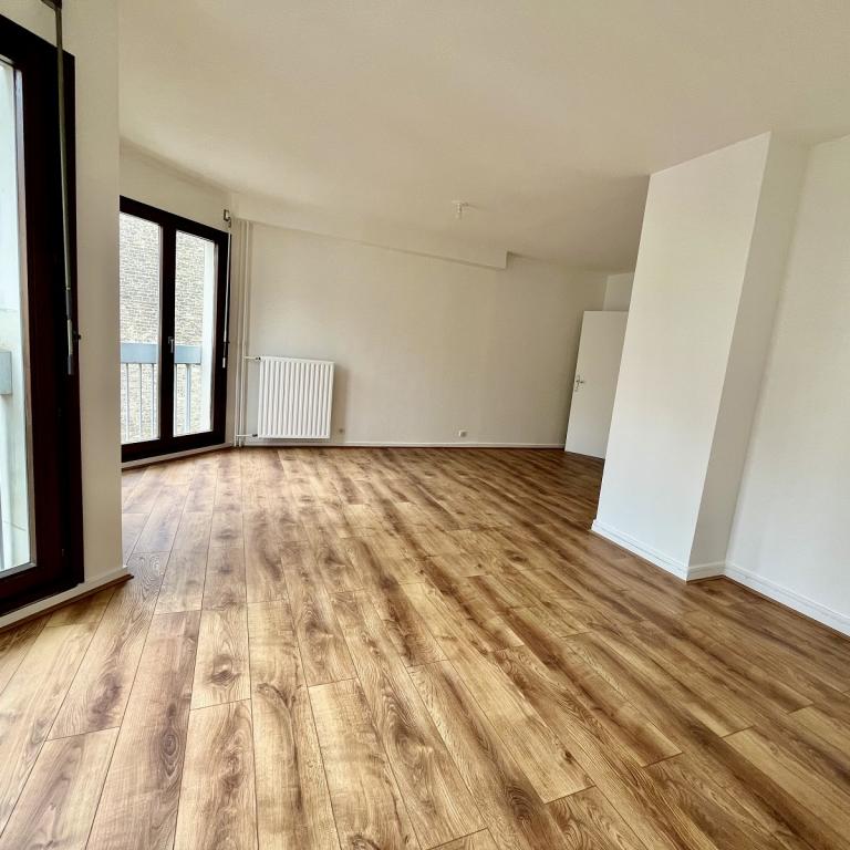 A LOUER PARIS XVème 5 PIECES EN DUPLEX