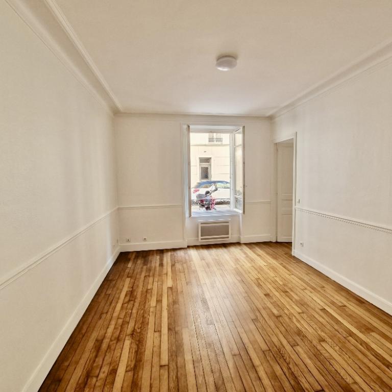 Paris VIIème, Ecole Militaire, 2pièces REFAIT NEUF 43,64m²