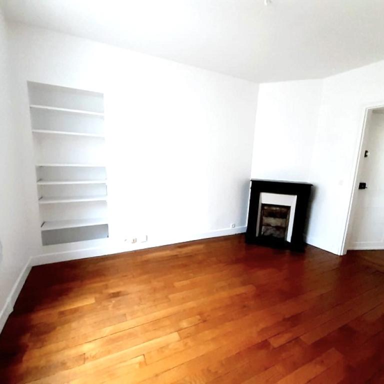 A LOUER PARIS IVème 28.17m²  