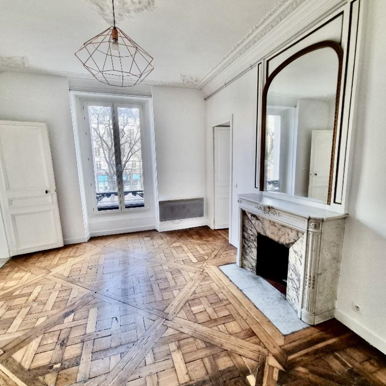 Paris (75002) Bonne Nouvelle, 2 Pièces 