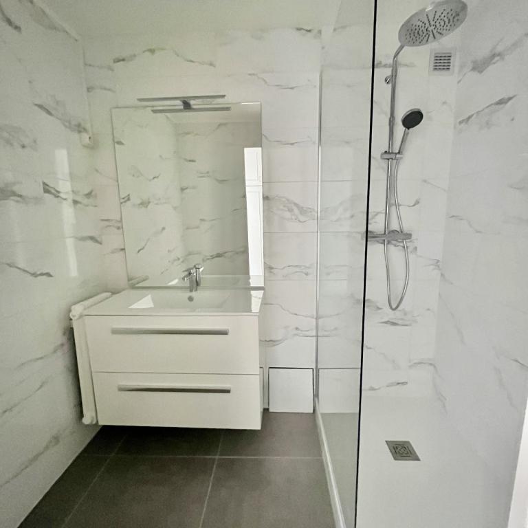 A LOUER 3P 89m² PARIS XVIème