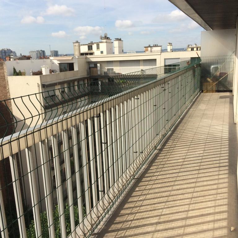 Paris XVIème, 2 PIECES 55m²+ Balcon 11m² 