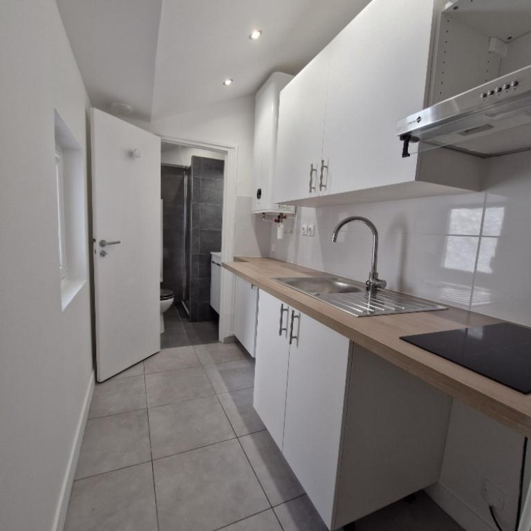 A LOUER PARIS VIème Studio 21m²