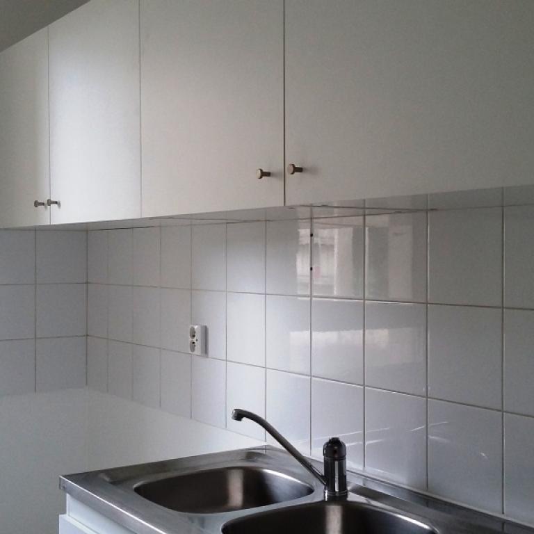 A LOUER 3 PIECES 70.20m² 92400 COURBEVOIE  CAVE PARKING ET BALCON 