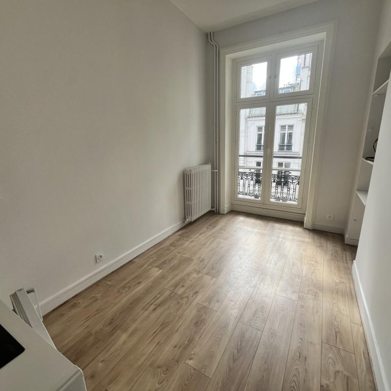 Paris VIIIème, Georges V, 2 Pièces 