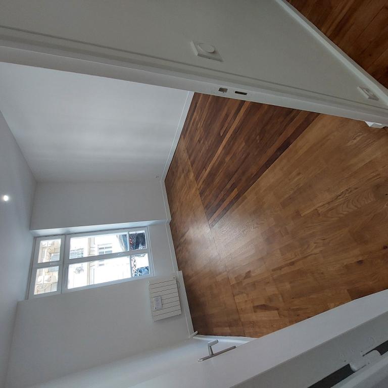 Paris Vème Place Monge, 2 Pièces 38,04 m²  Refait neuf