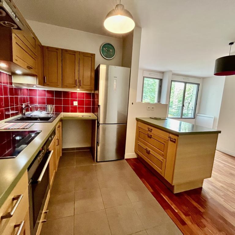 A LOUER 3P  64m²  PARIS XIIIème 