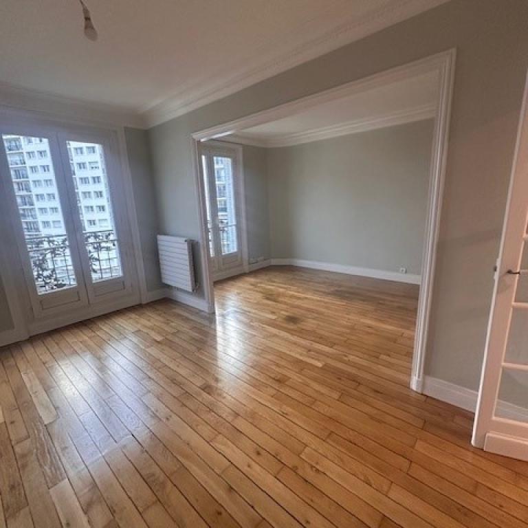 Paris XVème, Métro Bir Hakeim, Grand 3 Pièces de 79,40m²