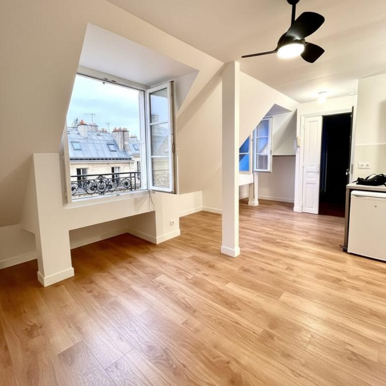 A LOUER STUDIO 21m² Paris XVIIème VILLIERS - PARC MONCEAU