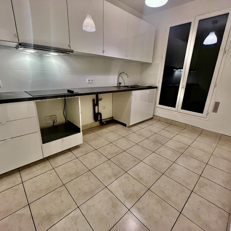 PARIS XIIème Gare de Lyon 3P 58m²