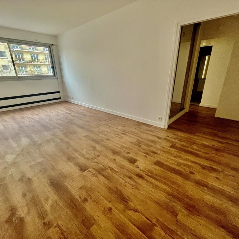 Paris XVème, Métro Balard 2 Pièces avec Parking