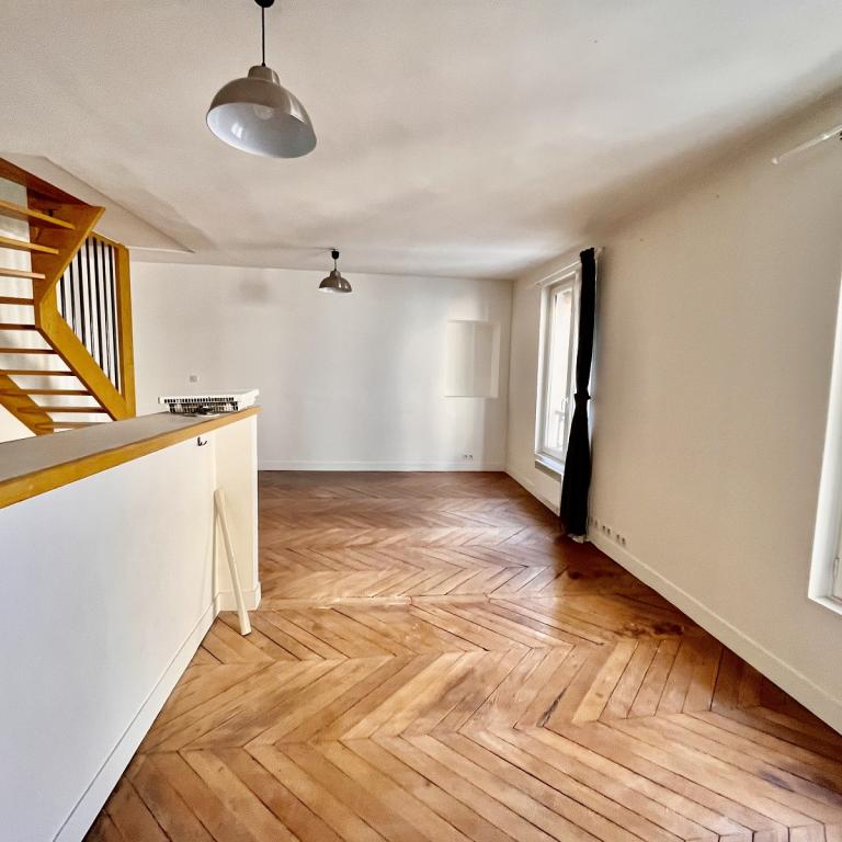 A  LOUER  PARIS Xème 2/3 Pièces en DUPLEX 61m². REFAIT A NEUF 