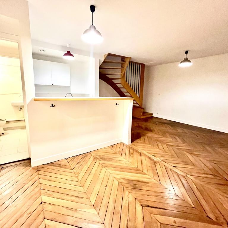 A  LOUER  PARIS Xème 2/3 Pièces en DUPLEX 61m². REFAIT A NEUF 