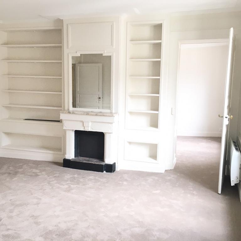 A LOUER 75006 PARIS 4P DUPLEX RUE BONAPARTE 