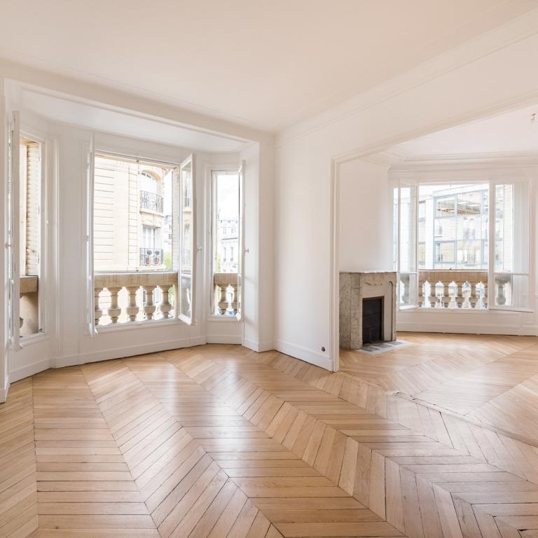 PARIS XVème  Sèvres Lecourbe 3P 77,19m²