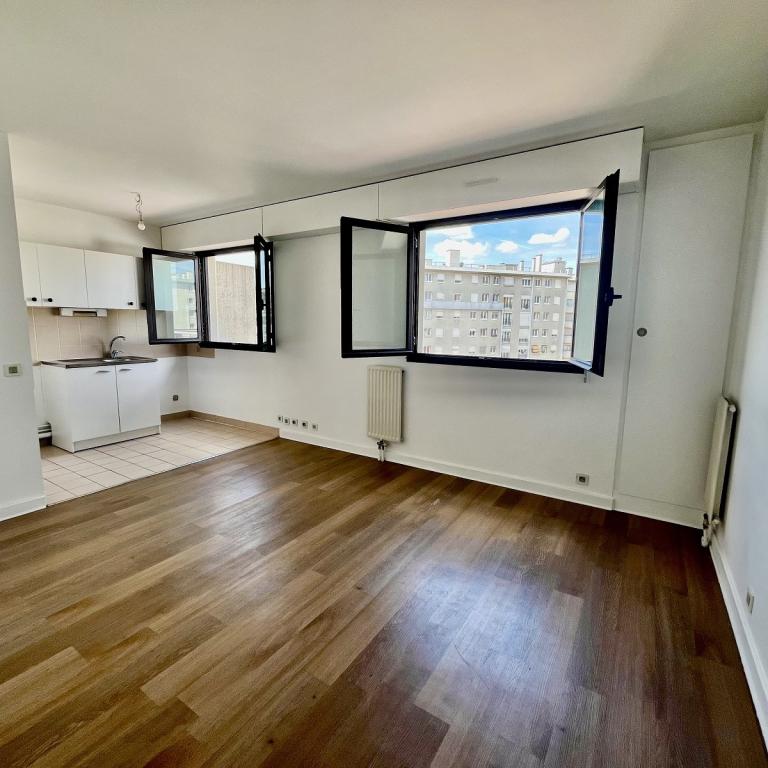 A LOUER GRAND STUDIO 31m² MONT VALERIEN