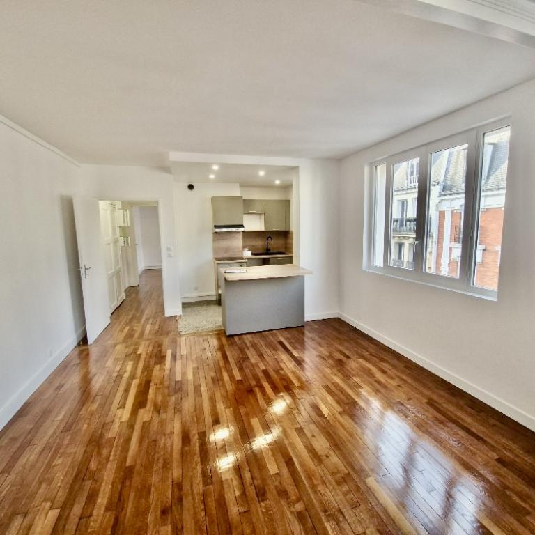 Paris XVème, métro Volontaires, Grand 2Pièces de 51,24m²