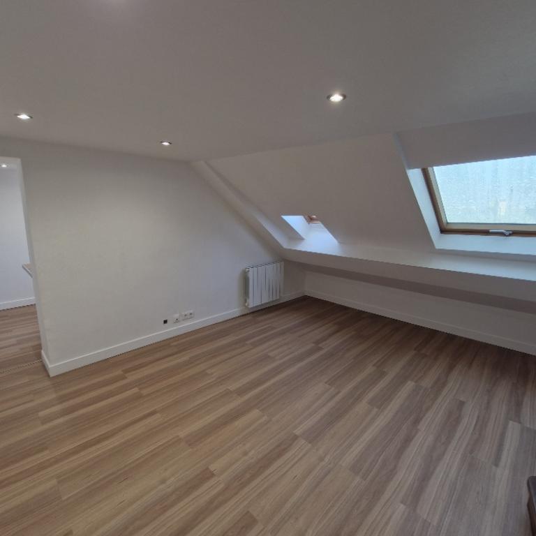 A LOUER 2 Pièces EN DUPLEX PARIS IIème  BONNE NOUVELLE 