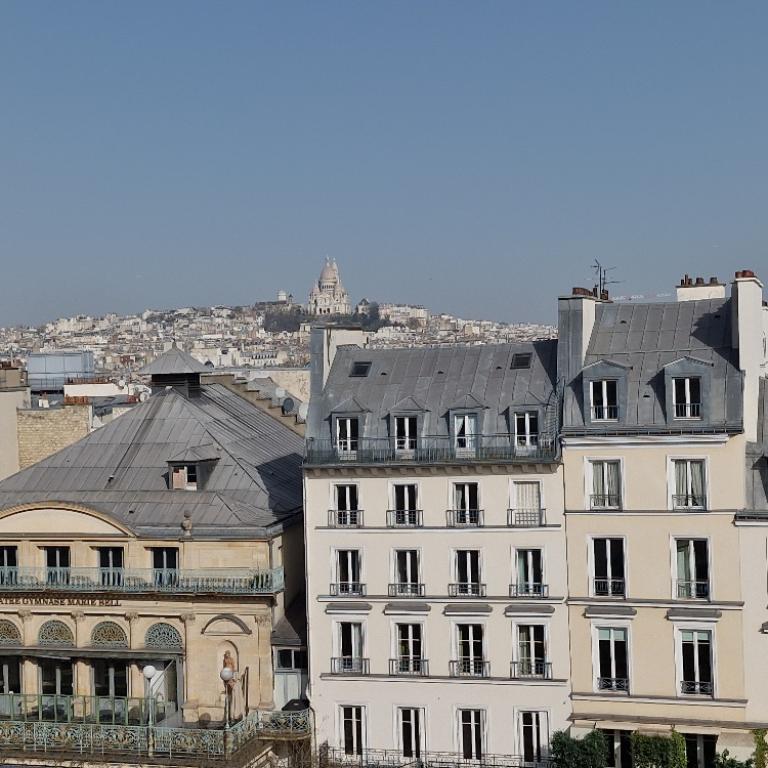 A LOUER 2 Pièces en DUPLEX PARIS IIème BONNE NOUVELLE 52m² au sol dont 34.85m² en loi Boutin  