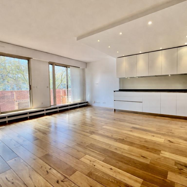 Neuilly sur Seine (92200), Magnifique  3 Pièces avec  Balcon