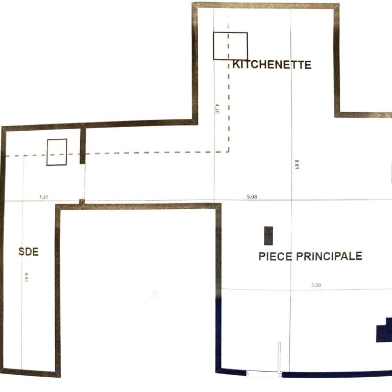 A LOUER STUDIO 23.26 PARIS IX REFAIT NEUF