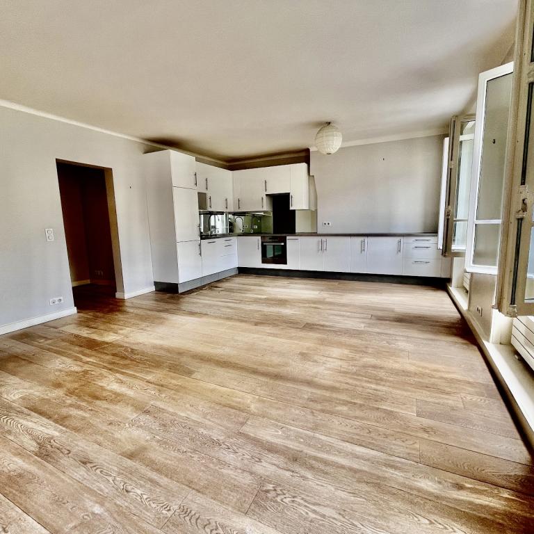 Paris VIème Port Royal, rue d'Assas, Grand 2P 54,21m²