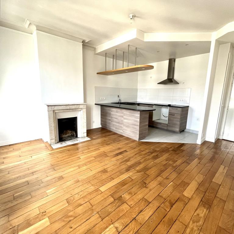 Paris Xème, Gare du Nord, 2 Pièces avec Balcon