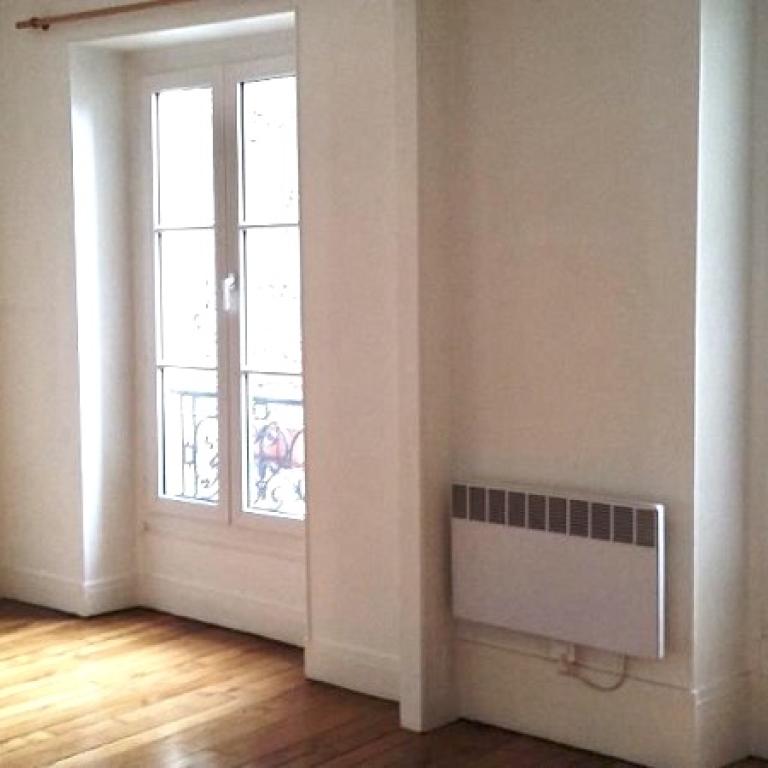 2Pièces Immeuble ancien  M°PASTEUR