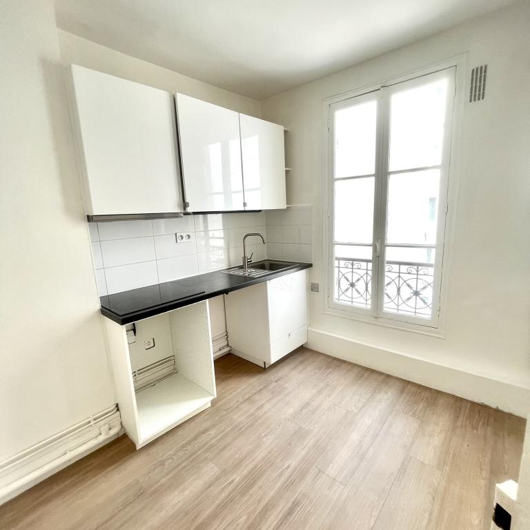 Paris VIIème Vaneau, rue Rousselet 2P