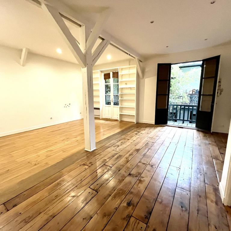 A LOUER 2 PIECES 56.38m² PARIS Xème BALCON