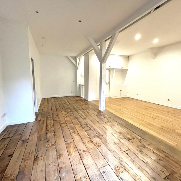 A LOUER 2 PIECES 56.38m² PARIS Xème BALCON