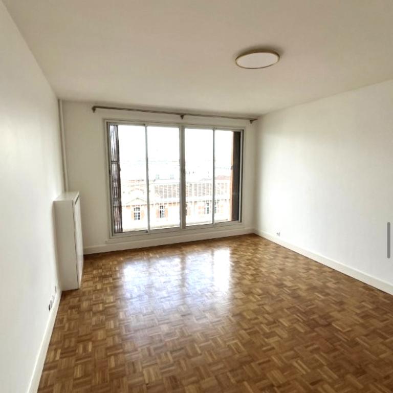 a louer 75011Paris 3P RENOVE AVE PHILIPPE AUGUSTE