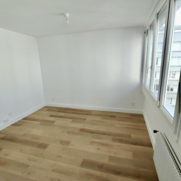 PARIS XIVe  STUDIO PORTE DE VANVES