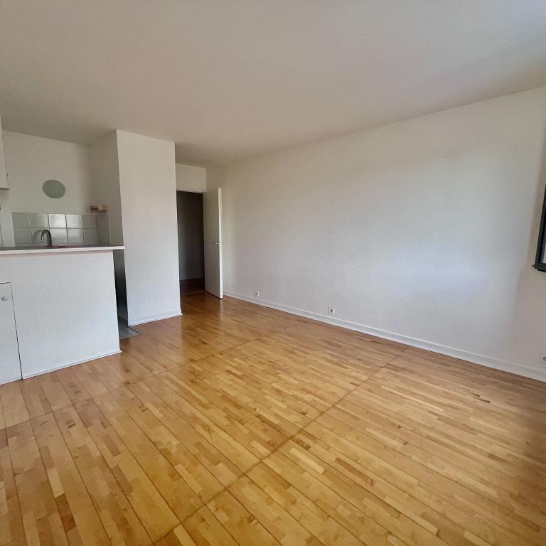 STUDIO 34m²  Centre Ville  Métro MARCEL SEMBAT