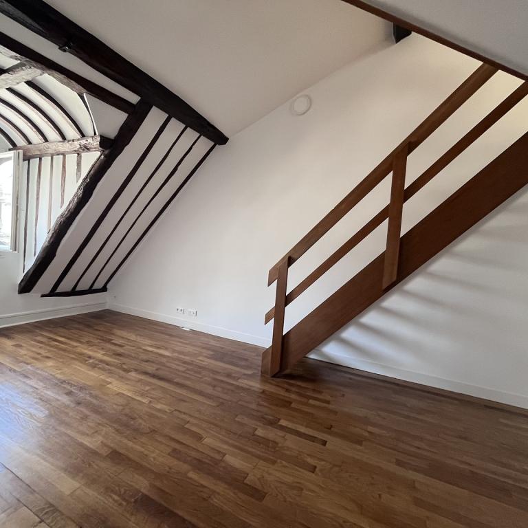 A LOUER 2 Pièces PARIS IXème 53.90m² au Sol- 41.94m² LOI BOUTIN. REFAIT NEUF  