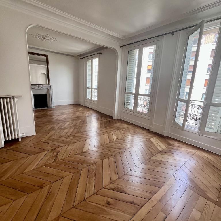 A LOUER PARIS XVIIème  3 Pièces 