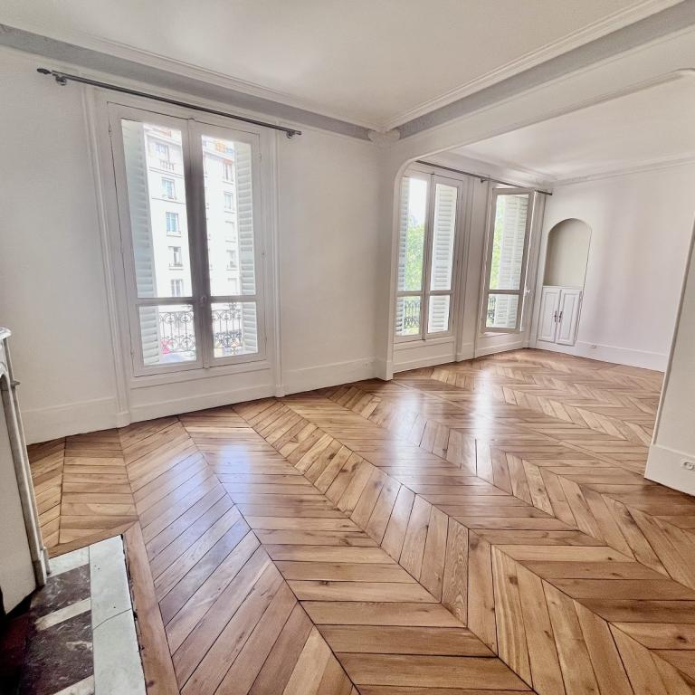 A LOUER PARIS XVIIème  3 Pièces 