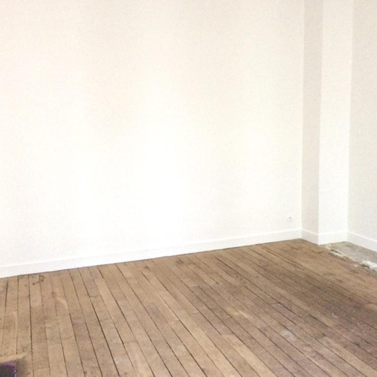 ALOUER75009 PARIS ANVERS 2P RENOVE