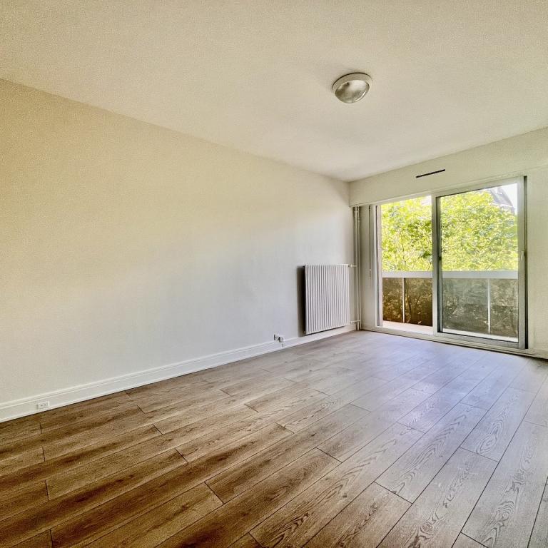 Paris XVIème, Michel Ange Auteuil 2 pièces avec BALCON