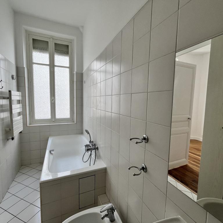 Paris XVIIème, Magnifique 3/4 Pièces de 83m² avec Balcon