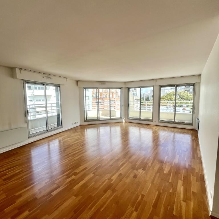 A LOUER 5 Pièces 114,87m² PARIS XVème - BALCONS- PARKING
