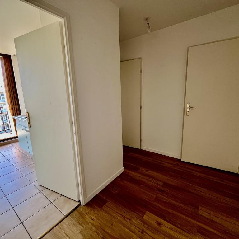 A LOUER COURBEVOIE 2 Pièces 45.42m². 92400. CAVE ET PARKING., photo 3