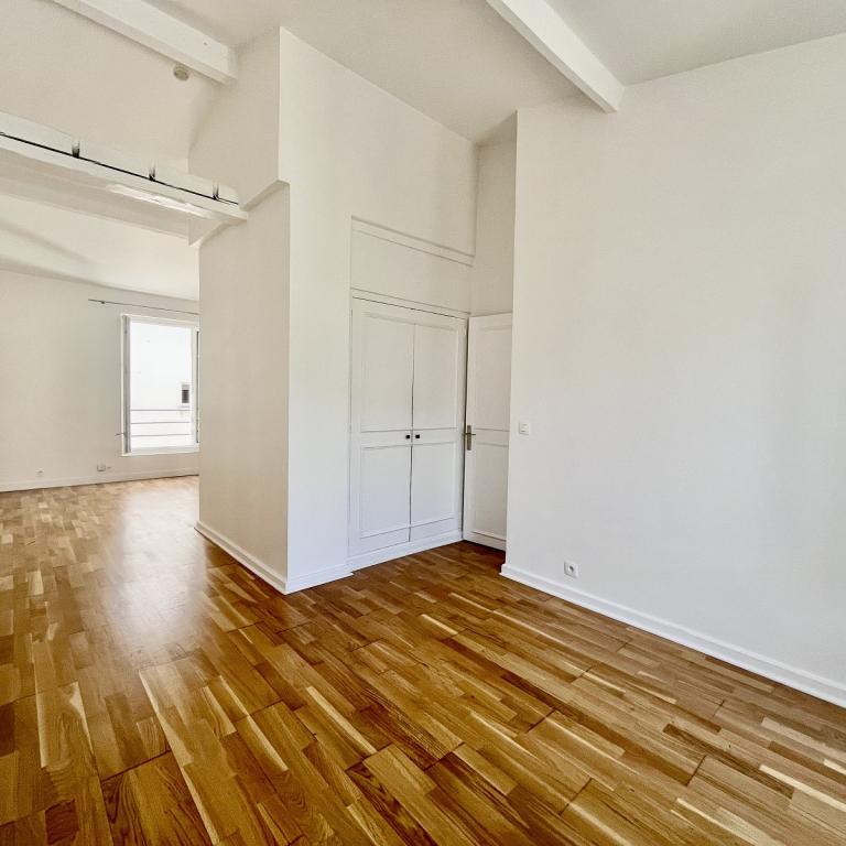 A LOUER 3 PIECES 63.36m² PARIS VIème Sèvres Babylone