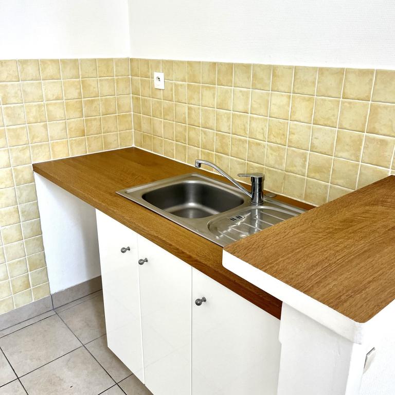 A LOUER 2P  PARIS IIème 37,59m² 