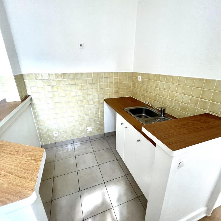 A LOUER 2P  PARIS IIème 37,59m² 